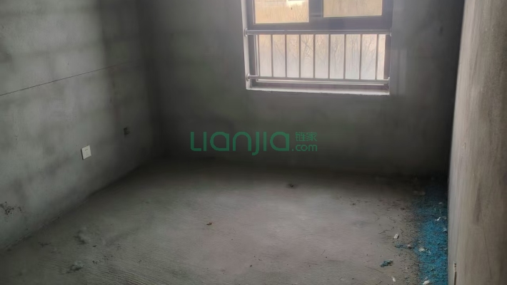 尊域盛地二手房实景图