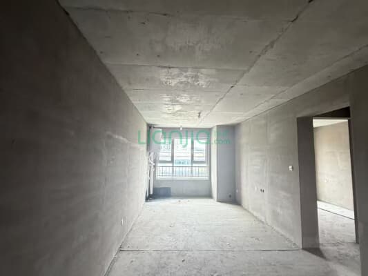 钻石商圈 紫樾华庭南北通透两居出售-户型图