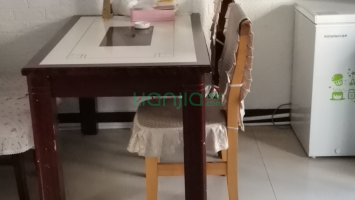 怡园小区北区二手房实景图