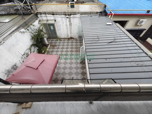 晨光路独院业主急售 带两间临街门面房-户型图