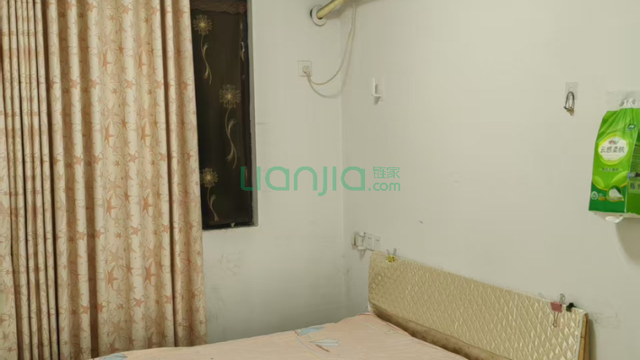 湖畔首府二手房实景图