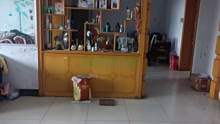 五交化小区二手房实景图