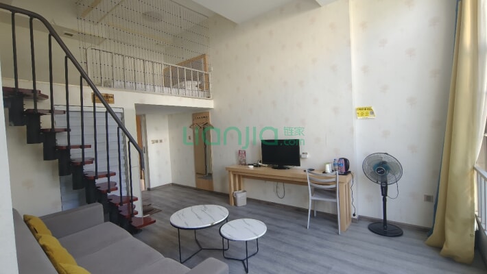 糖果公寓二手房实景图