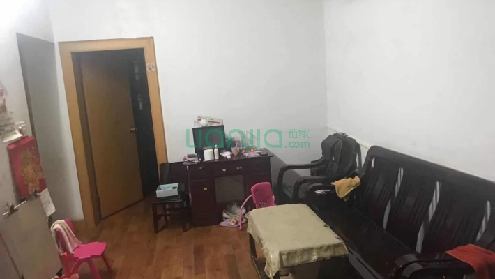 前进一路232到242号二手房实景图