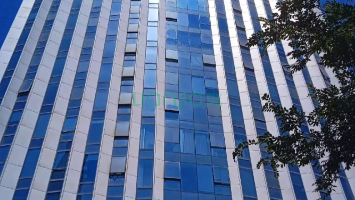 万达广场4号甲级写字楼二手房实景图