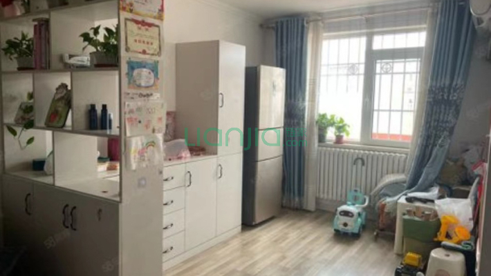 金苑小区二手房实景图