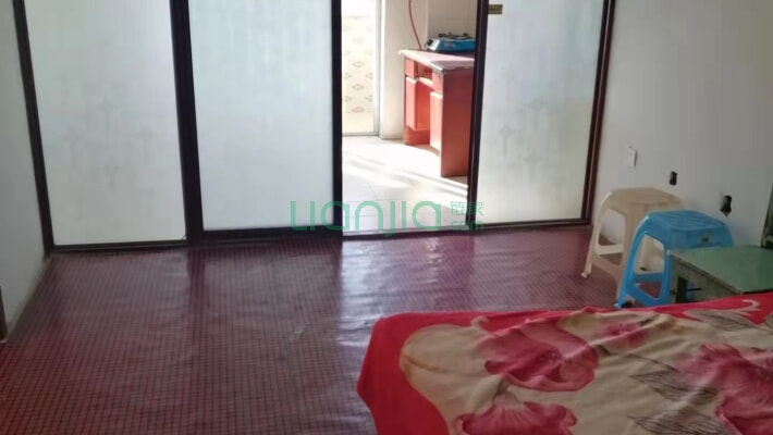 高新兴华园B区二手房实景图