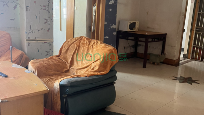 港中新村七区二手房实景图