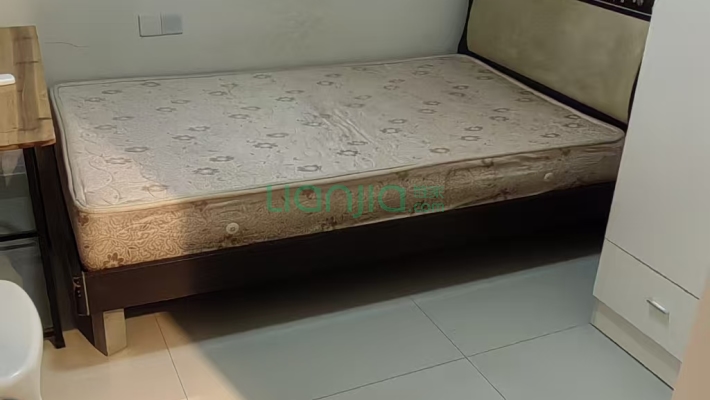 东泰公寓二手房实景图