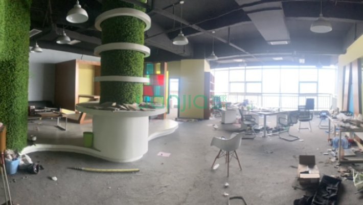 国贸置业大厦二手房实景图