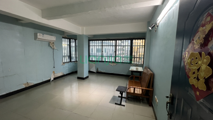 商品街二手房实景图