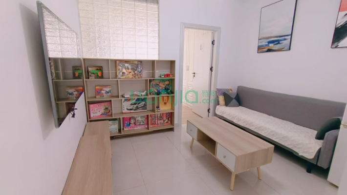 西坝新村36号院二手房实景图