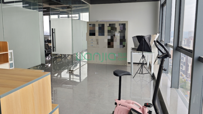 赛格假日广场二手房实景图