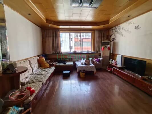 此房楼层好，南北通透大三居，室内面积大-户型图