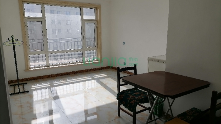 雍达华仁公馆二手房实景图