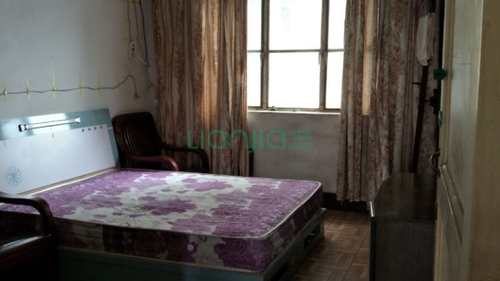 鲁巷中医小区二手房实景图