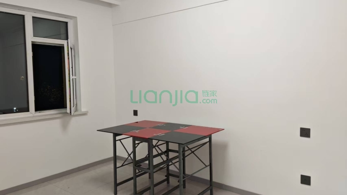 东风家园二手房实景图