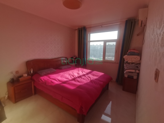 交通便利繁华，房子干净采光好。-户型图