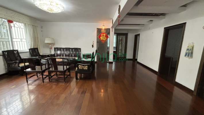 八一六花园二手房实景图