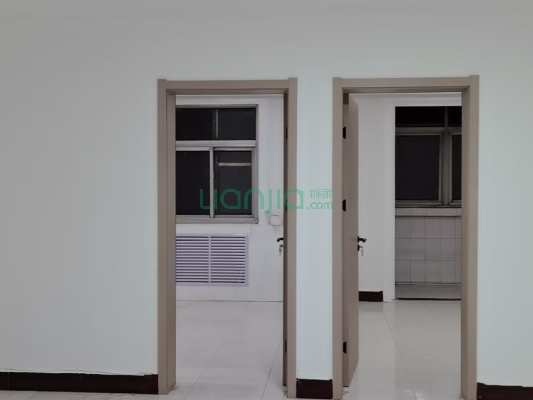 小区位置没有问题，出门医院、公交、菜市场啥都有-户型图