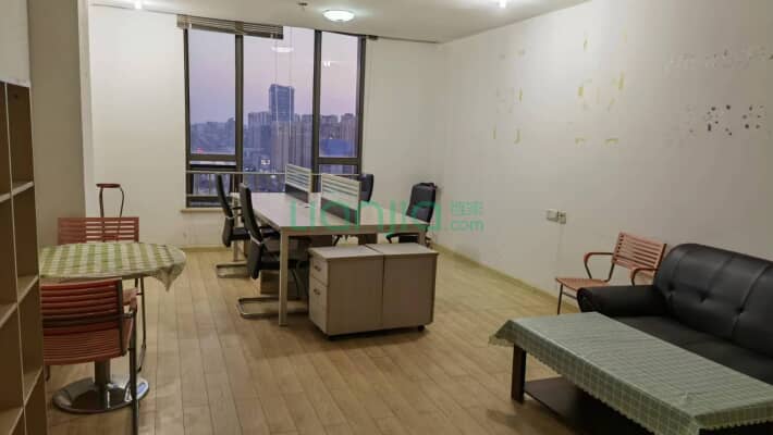 光谷时代广场二手房实景图