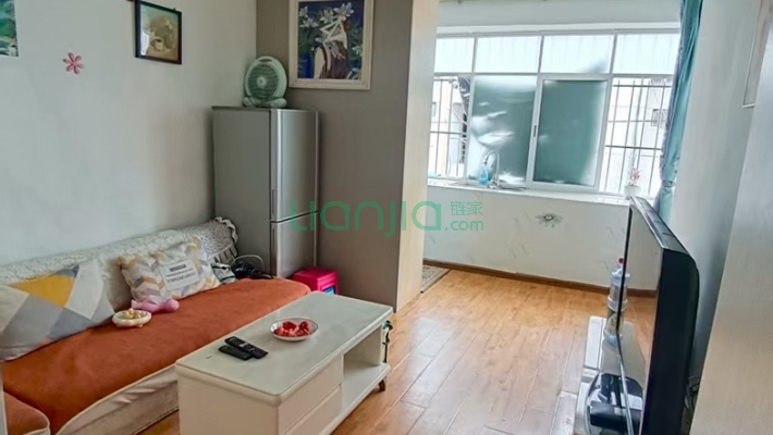 昆明市教育委员会新迎教师住宅区二手房实景图