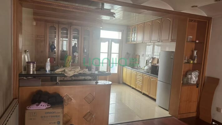 兴业监狱宿舍二手房实景图