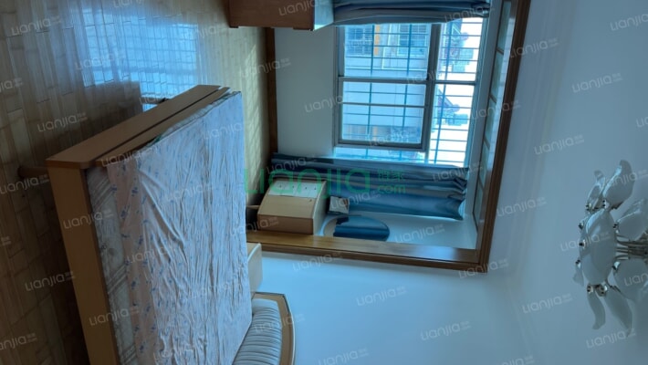 日新综合楼二手房实景图