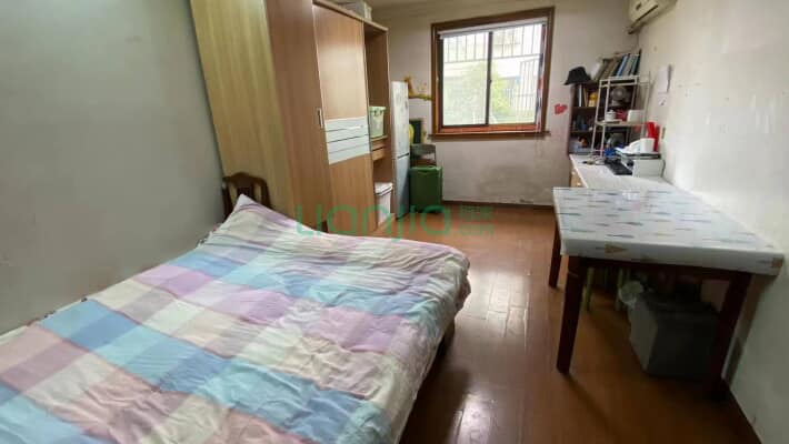 泰和路309弄二手房实景图
