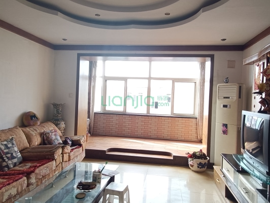 此房满五唯一，地理位置优越，南北通透采光好，税费低-户型图