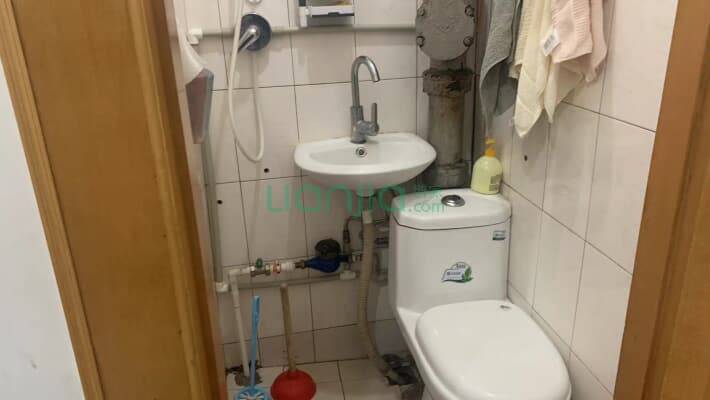 松罗堡街(新苗圃街)二手房实景图