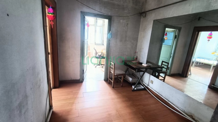 新华小区二手房实景图