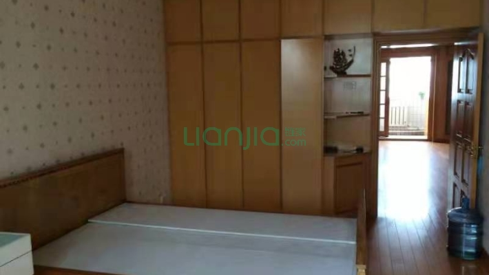 新元小区二手房实景图