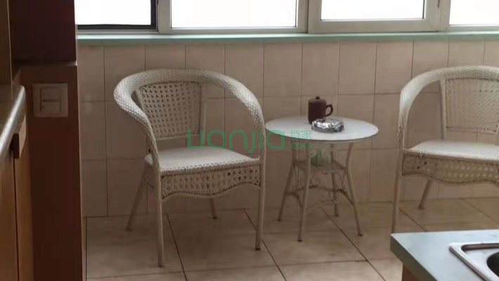 滨江花园二手房实景图