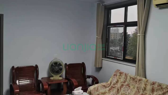 市政工程处住宅楼二手房实景图