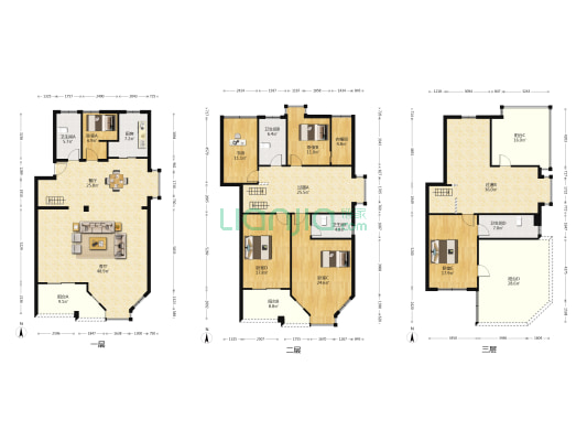 摩尔城御景园 6室2厅4卫 334平方