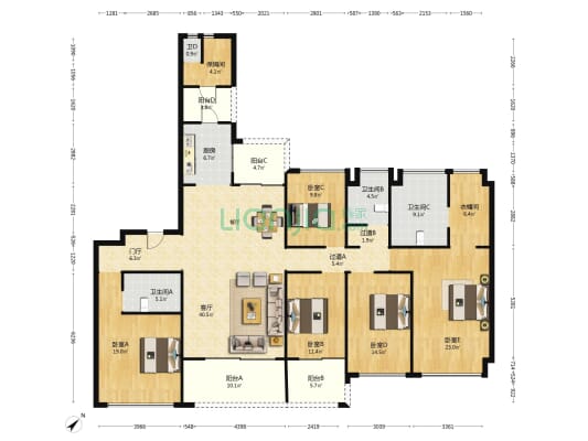 深铁懿府三期 5室1厅4卫 242平方