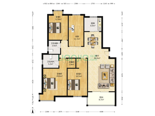山语银城东区 4室1厅2卫 157平方