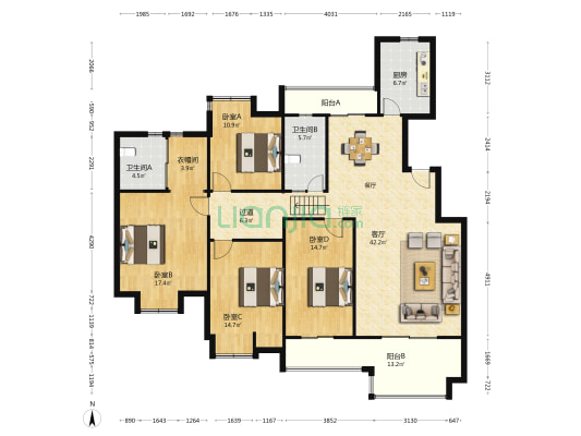 湖光山色 4室1厅2卫 172平方