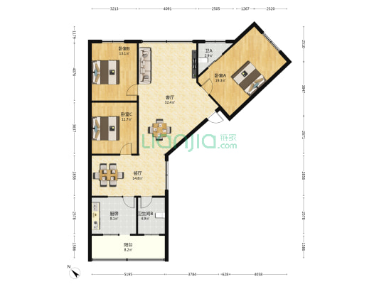东华公寓 3室2厅2卫 145平方