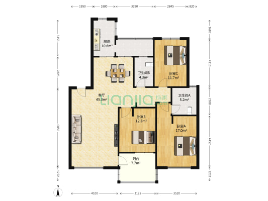 东城郡 3室1厅2卫 135平方