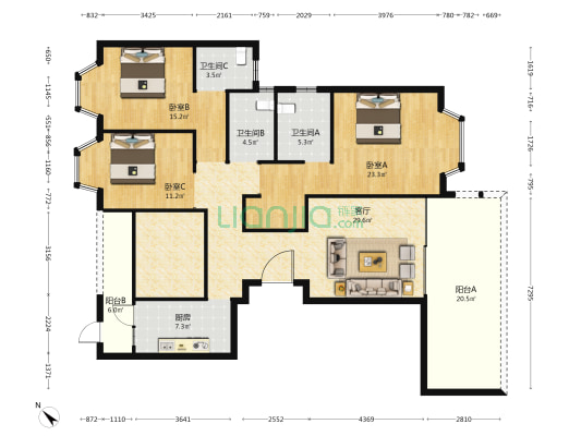 龙津山 3室1厅3卫 139平方
